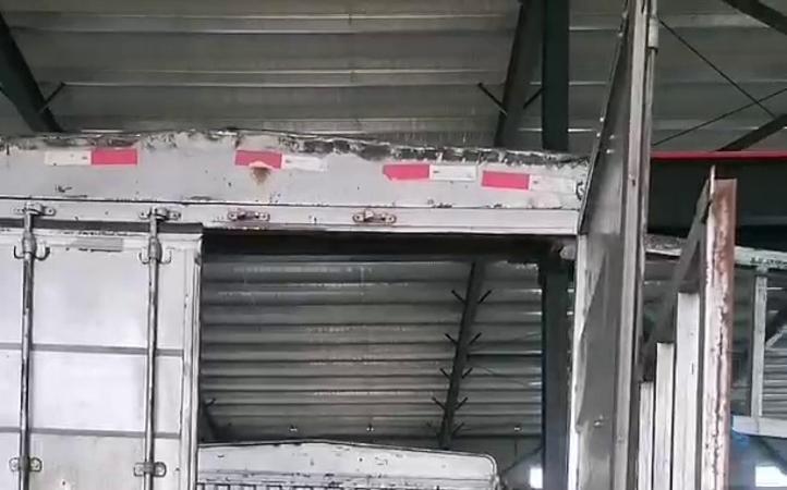 托盤式橋架和槽式橋架有什么不一樣？